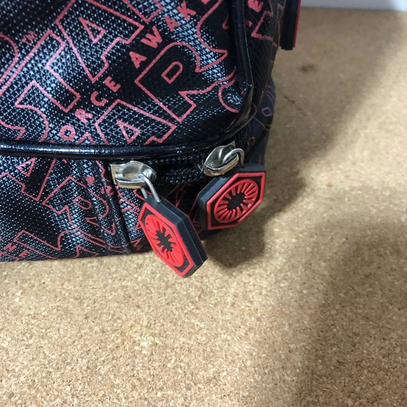 5/$25 Star Wars Lunch Bag Black Red 12x8” Clean 2 Compartments Ice Pack Holder - Picture 8 of 9